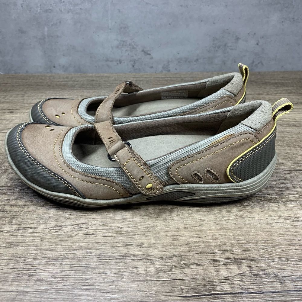 Clarks Privo 64729 Lthr Women's Sz 6.5 Tan shoes‎